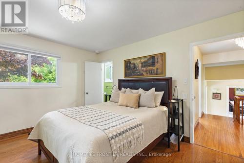 40 Delta Crescent, East Gwillimbury, ON - Indoor Photo Showing Bedroom