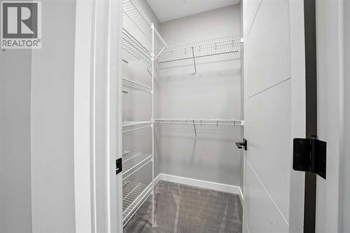 25 Murphy Close, Blackfalds, AB - Indoor With Storage