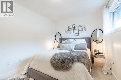 63 Woodman Drive N, Hamilton, ON - Indoor Photo Showing Bedroom