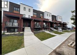 265 CHAPEL HILL Drive Unit# 39  Kitchener, ON N2R 0S4