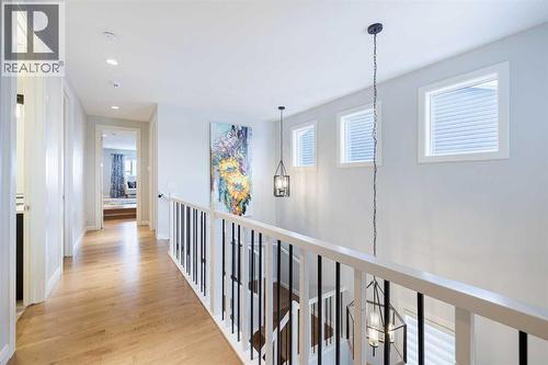 155 Crestridge Hill Sw, Calgary, AB - Indoor Photo Showing Other Room