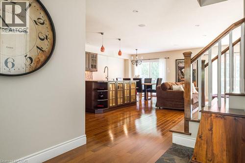 330 Strathcona Drive, Burlington, ON - Indoor