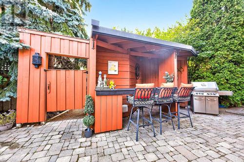 336 Oakridge Court, Oakville, ON - Outdoor With Deck Patio Veranda