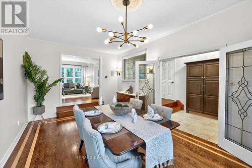336 Oakridge Court, Oakville, ON - Indoor Photo Showing Dining Room