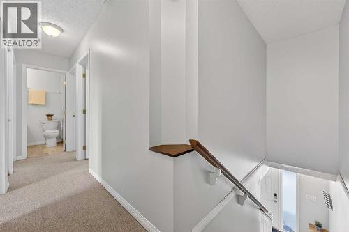 115, 4810 40 Avenue Sw, Calgary, AB - Indoor Photo Showing Other Room