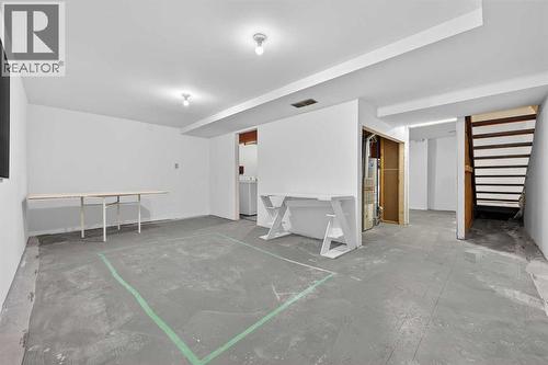 115, 4810 40 Avenue Sw, Calgary, AB - Indoor Photo Showing Other Room