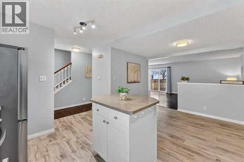 115, 4810 40 Avenue Sw, Calgary, AB - Indoor