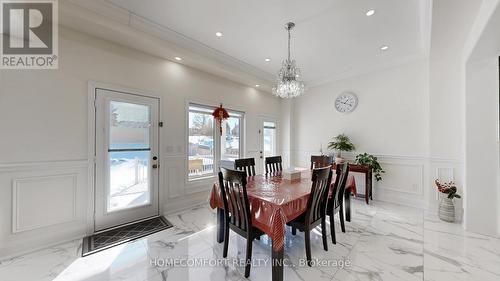 3 Mary Willson Court, East Gwillimbury, ON - Indoor Photo Showing Dining Room