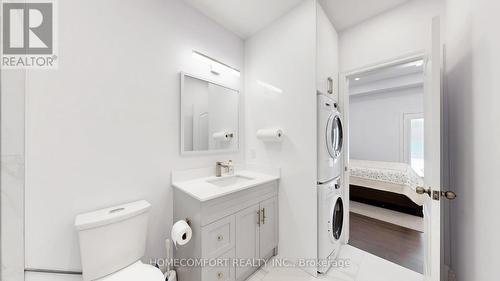 3 Mary Willson Court, East Gwillimbury, ON - Indoor Photo Showing Bathroom