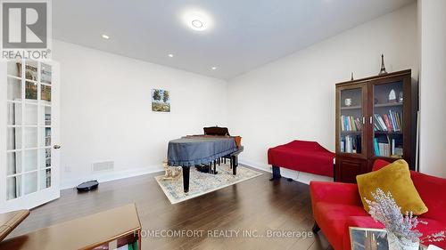 3 Mary Willson Court, East Gwillimbury, ON - Indoor