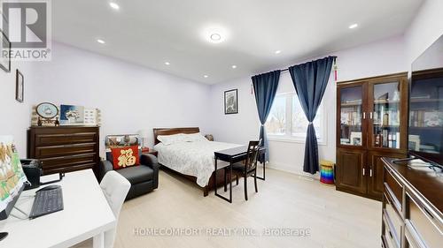 3 Mary Willson Court, East Gwillimbury, ON - Indoor Photo Showing Bedroom