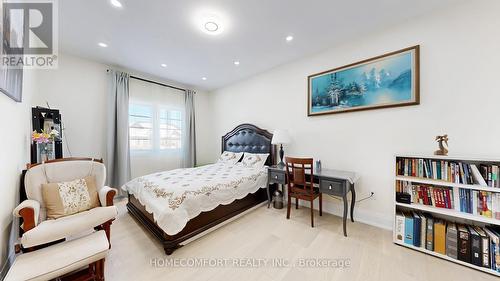 3 Mary Willson Court, East Gwillimbury, ON - Indoor Photo Showing Bedroom