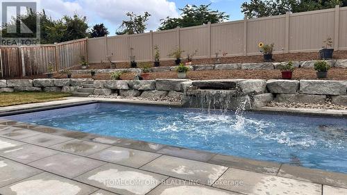 3 Mary Willson Court, East Gwillimbury, ON - Outdoor With In Ground Pool