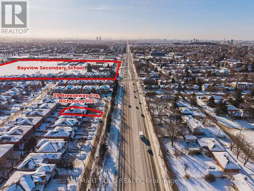 29 Breezeway Crescent, Richmond Hill, ON - Outdoor With View