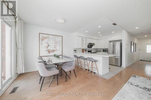 29 Breezeway Crescent, Richmond Hill, ON - Indoor