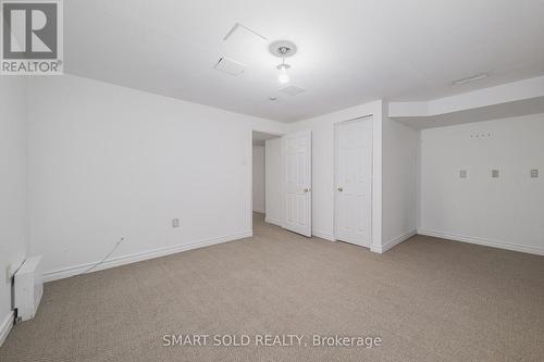 29 Breezeway Crescent, Richmond Hill, ON - Indoor Photo Showing Other Room