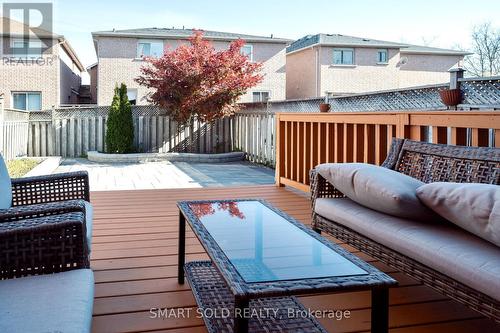 29 Breezeway Crescent, Richmond Hill, ON - Outdoor With Deck Patio Veranda