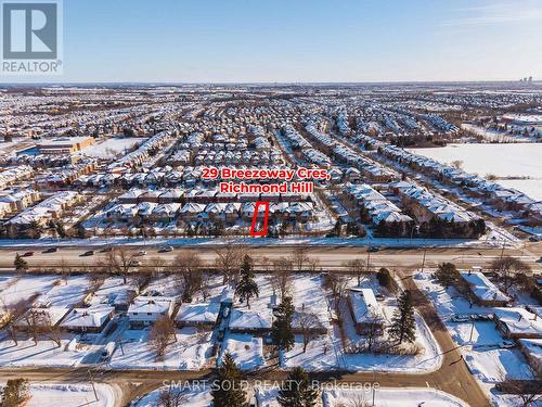29 Breezeway Crescent, Richmond Hill, ON - Outdoor With View