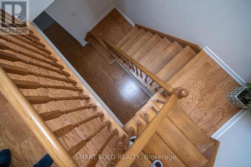 29 Breezeway Crescent, Richmond Hill, ON - Indoor Photo Showing Other Room