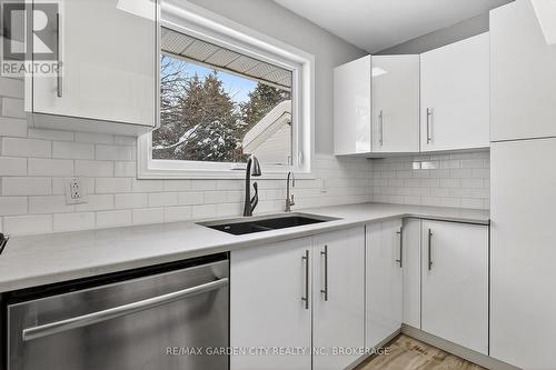 4864 Michelle Drive, Greater Sudbury (Sudbury), ON - Indoor Photo Showing Kitchen With Double Sink