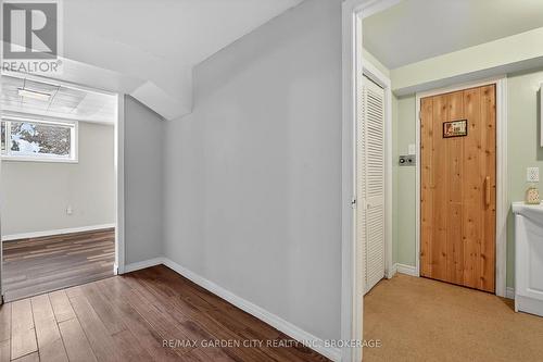 4864 Michelle Drive, Greater Sudbury (Sudbury), ON - Indoor Photo Showing Laundry Room