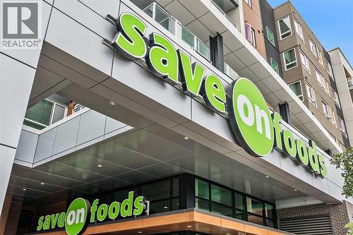 402, 21 Lebel Crescent Nw, Calgary, AB - 