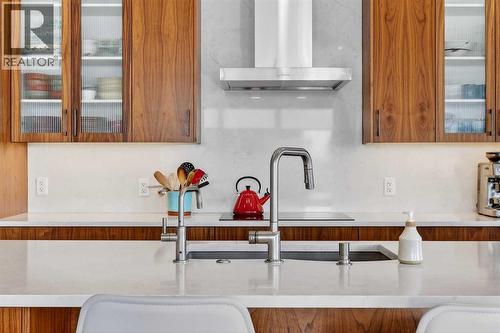 402, 21 Lebel Crescent Nw, Calgary, AB - Indoor Photo Showing Kitchen With Double Sink With Upgraded Kitchen