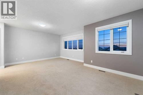 Bonus Room.. - 70 Royal Ridge Manor Nw, Calgary, AB - Indoor Photo Showing Other Room