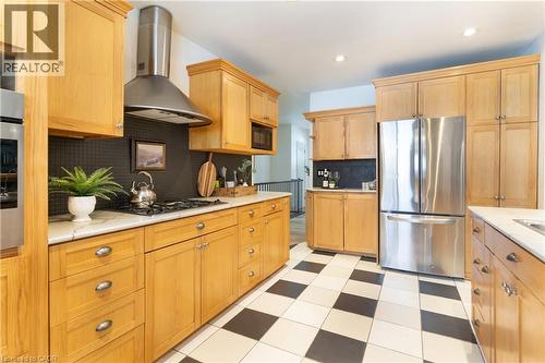 Modern Kitchen with cooktop and built in oven - 3 Fallsview Road, Hamilton, ON - Indoor Photo Showing Kitchen