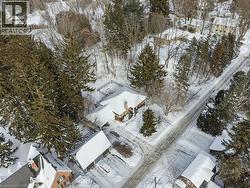 Located 1 minute walk from Websters Falls - 