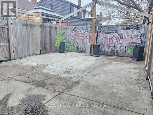 1441 Main Street E, Hamilton, ON 