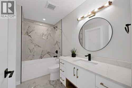 351 Waterford Grove, Chestermere, AB - Indoor Photo Showing Bathroom