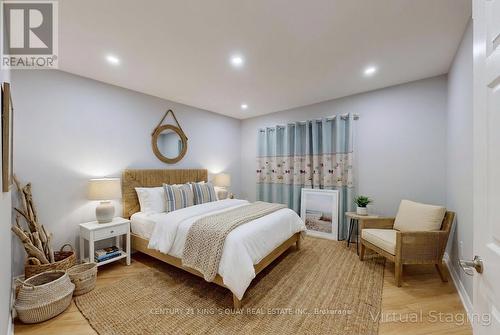 21 - 232 Stonehenge Drive, Hamilton, ON - Indoor Photo Showing Bedroom