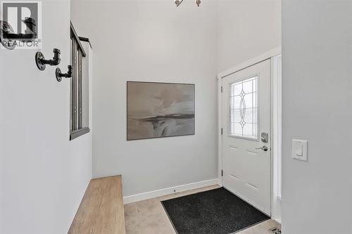 Great sized entryway - 9 Copperleaf Way Se, Calgary, AB - Indoor Photo Showing Other Room