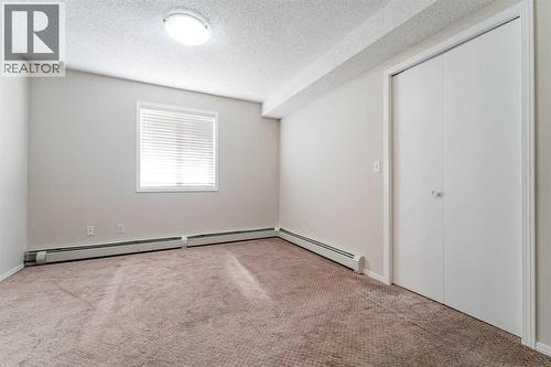 102, 1717 60 Street Se, Calgary, AB - Indoor Photo Showing Other Room