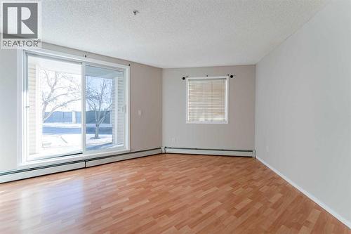 102, 1717 60 Street Se, Calgary, AB - Indoor Photo Showing Other Room