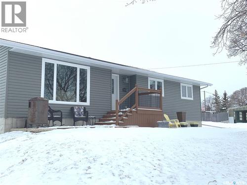 394 Standard Street, Pennant, SK - Outdoor