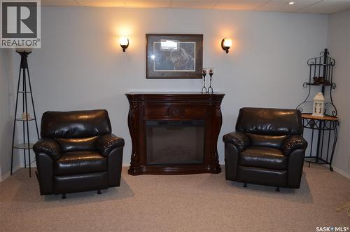 394 Standard Street, Pennant, SK - Indoor