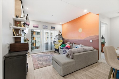 304-950 Whirlaway Cres, Langford, BC - Indoor