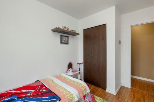 307-611 Macmillan Dr, Sayward, BC - Indoor Photo Showing Bedroom