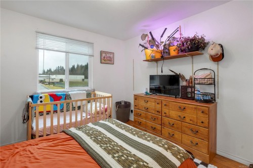 307-611 Macmillan Dr, Sayward, BC - Indoor Photo Showing Bedroom
