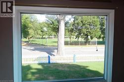 Park View Front Window - 