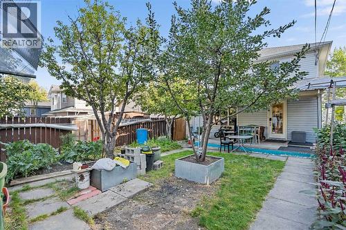 218 15 Avenue Nw, Calgary, AB - Outdoor