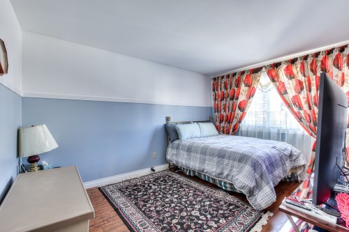 Master Bedroom - 3660 Rue Isabelle, Laval (Fabreville), QC - Indoor Photo Showing Bedroom