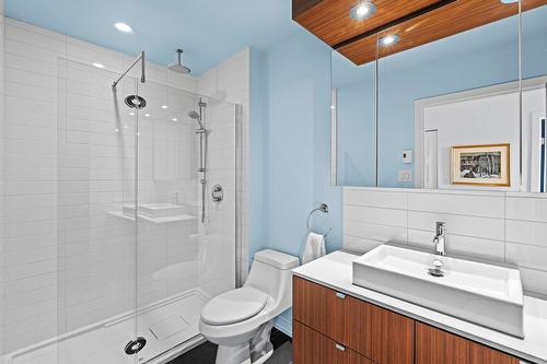 Salle de bains - 616-131 Ch. Bates, Mont-Royal, QC - Indoor Photo Showing Bathroom