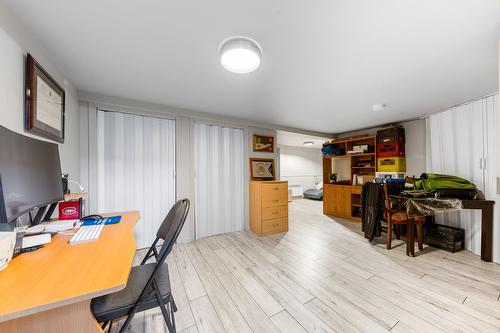 Logement - 301  - 305 Rue St-Louis, Saint-Jean-Sur-Richelieu, QC - Indoor Photo Showing Other Room