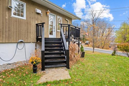 Terrasse - 646 Rue Valiquette, Sainte-Adèle, QC - Outdoor