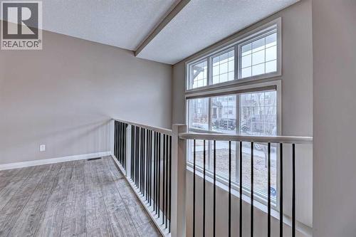 70 Masters Crescent Se, Calgary, AB - Indoor Photo Showing Other Room