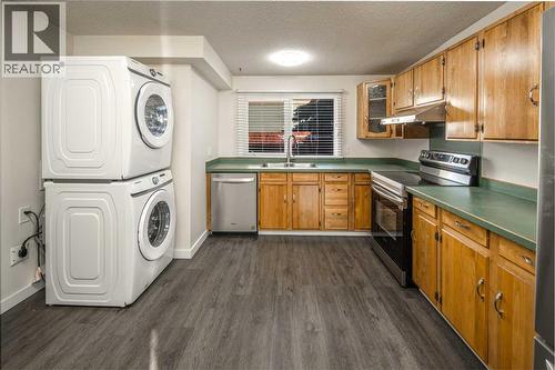 4712 Vegas Road Nw, Calgary, AB - Indoor Photo Showing Laundry Room