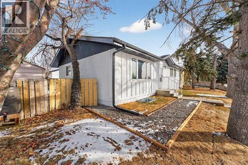 432 Ogden Drive Se, Calgary, AB - Outdoor